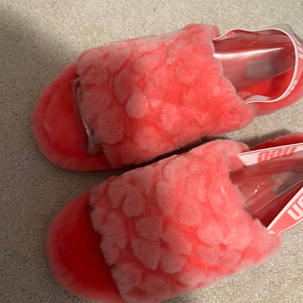 Brand new flower Ugg slides